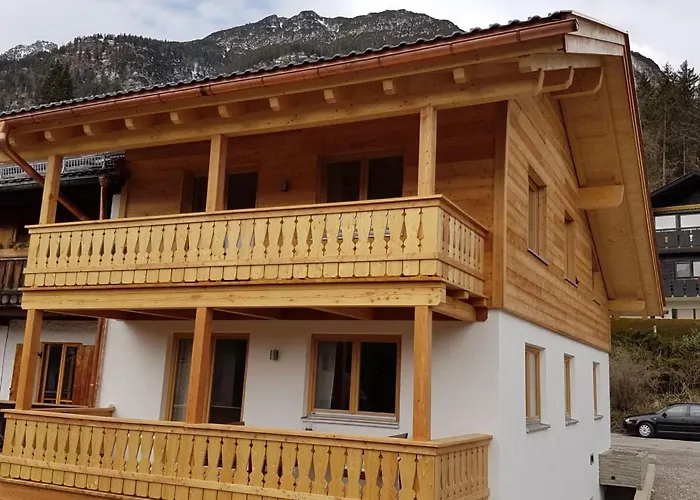 シャレー Falkenstein ガルミッシュ・パルテンキルヒェン